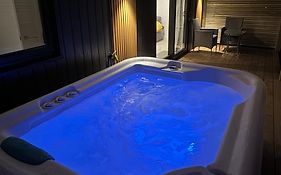 Glenariff Forest Redwood Lodge